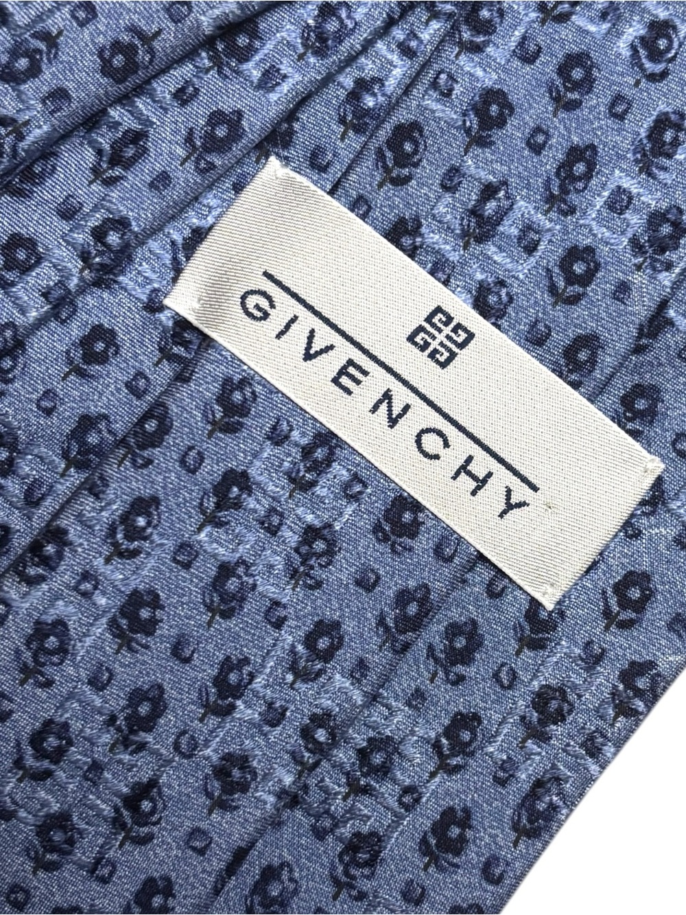 GIVENCHY silk tie